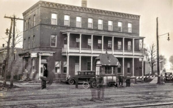Historic Walking Tour of Downtown Cranford